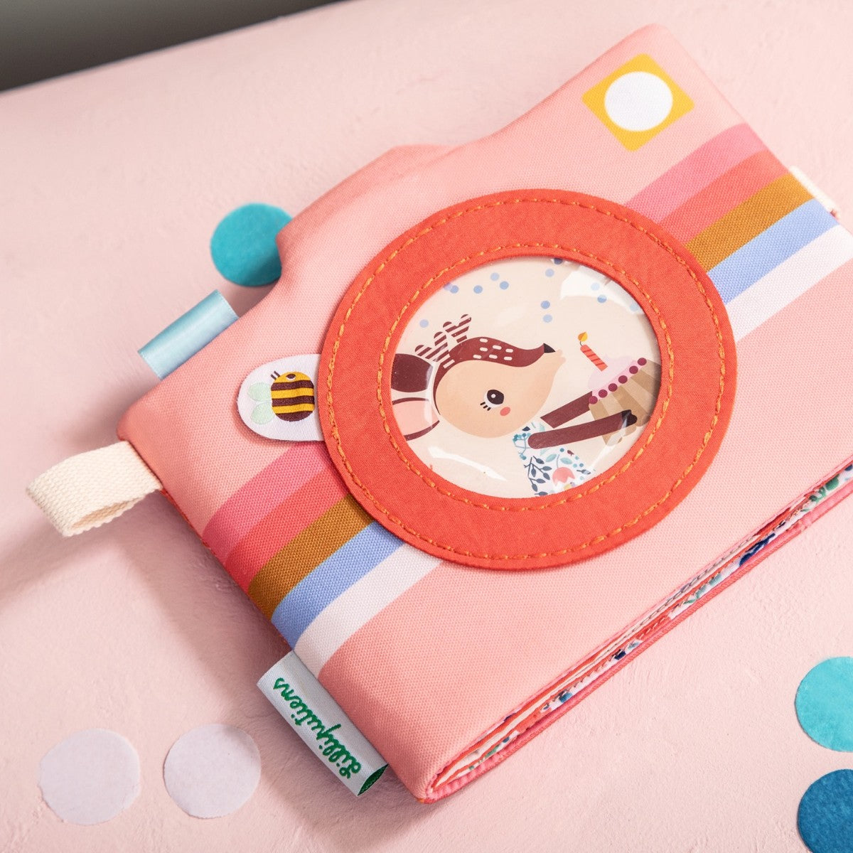 Lilliputiens mitt første fotoalbum, Hjorten Stella