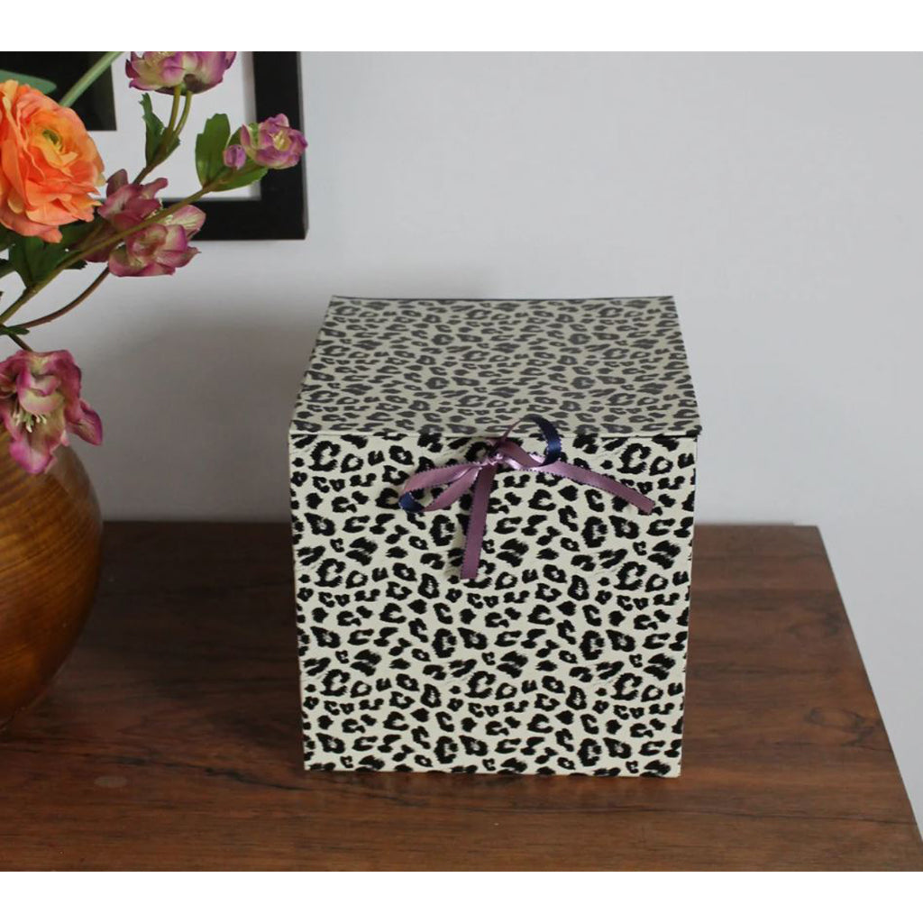 Daisy Boxes, Medium Box - Stripes multi