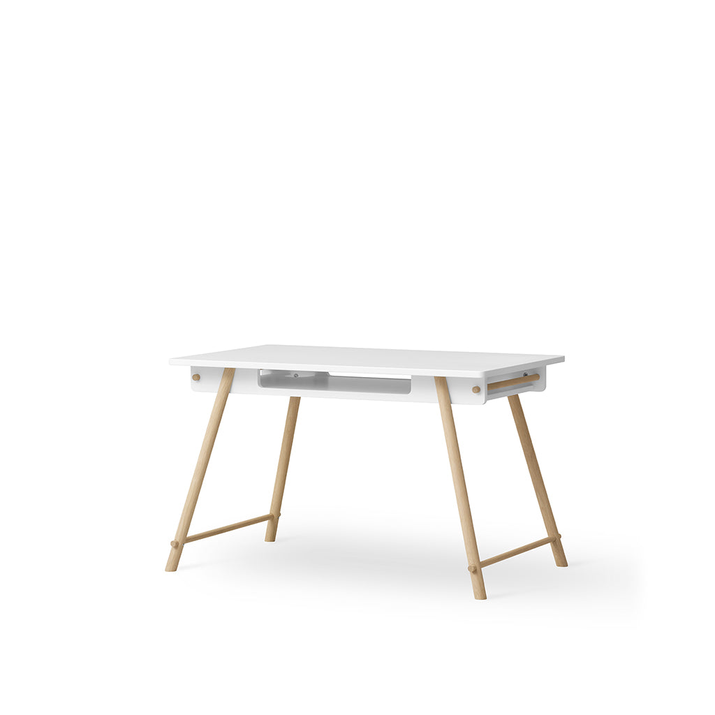 Oliver Furniture, Camp juniorskrivebord - Hvit / Eik
