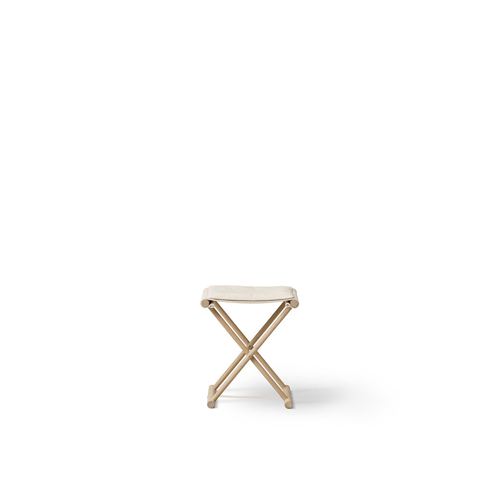 Oliver Furniture Camp junior taburet med x-stel i eg