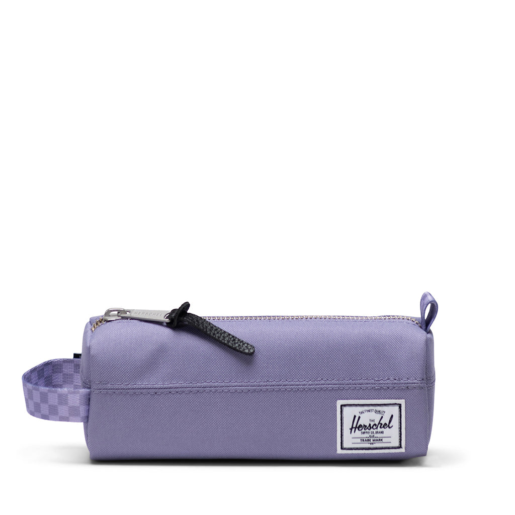 Herschel pennal, Daybreak