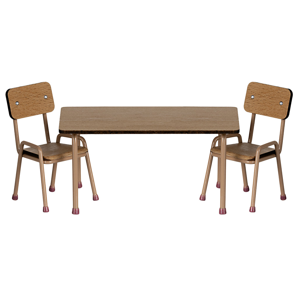 Maileg dukketilbehør til mus, Bord og stol - Mørk pudder