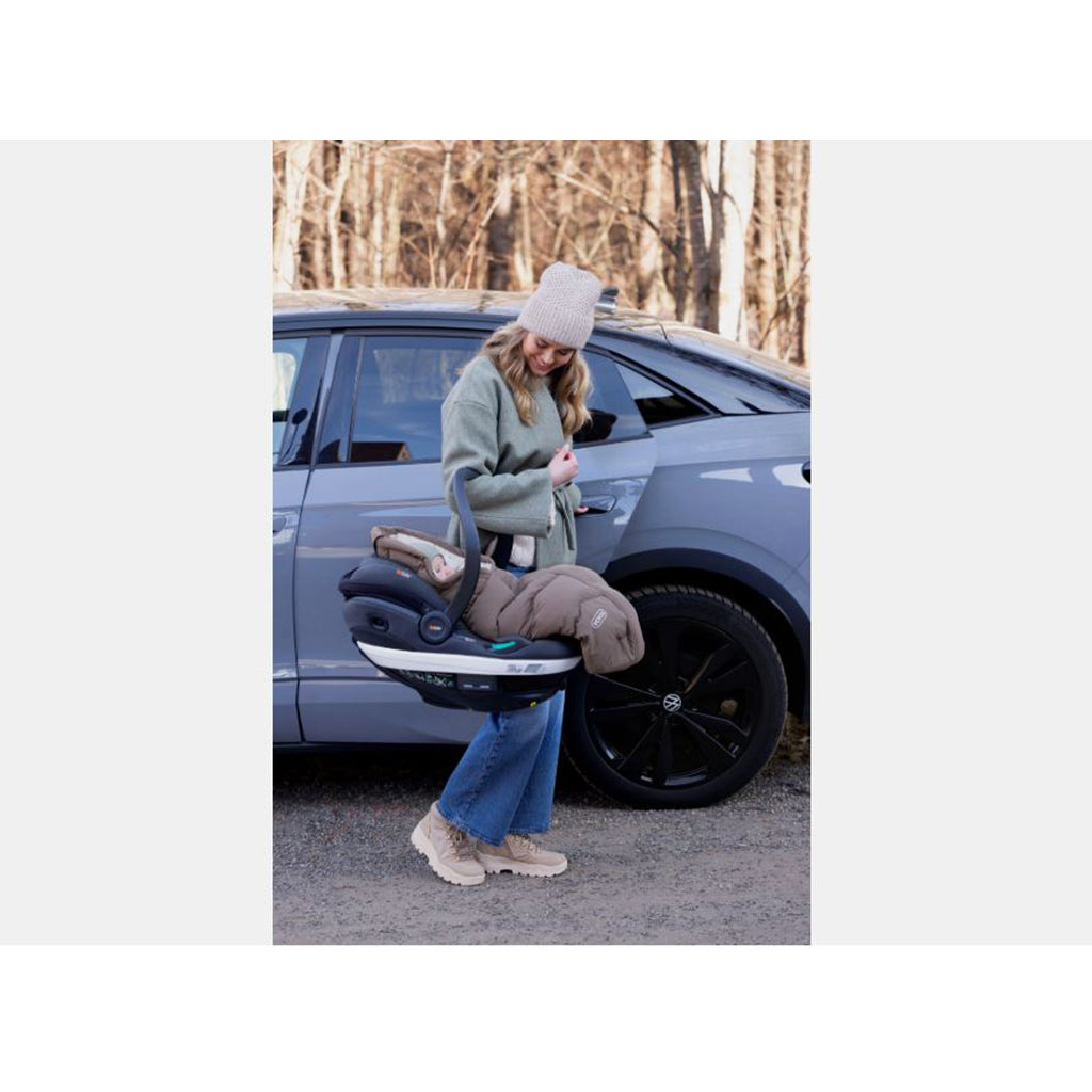 Voksi Move, Autostolspose - Walnut-Clover