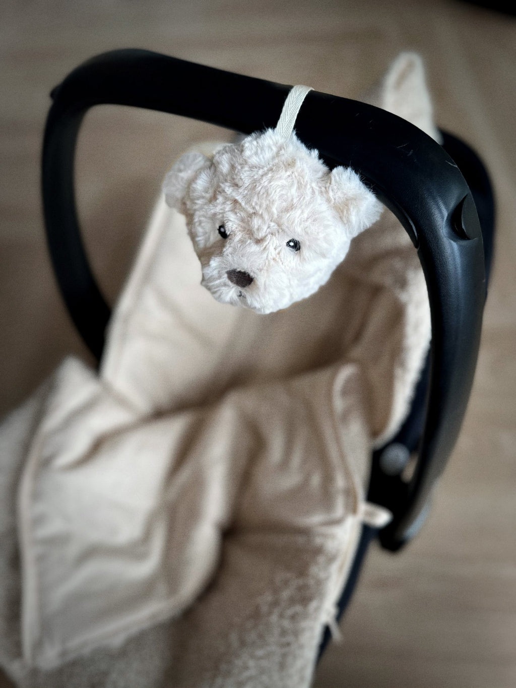 Flow Amsterdam Lou hjertelydsbamse to-go, beige