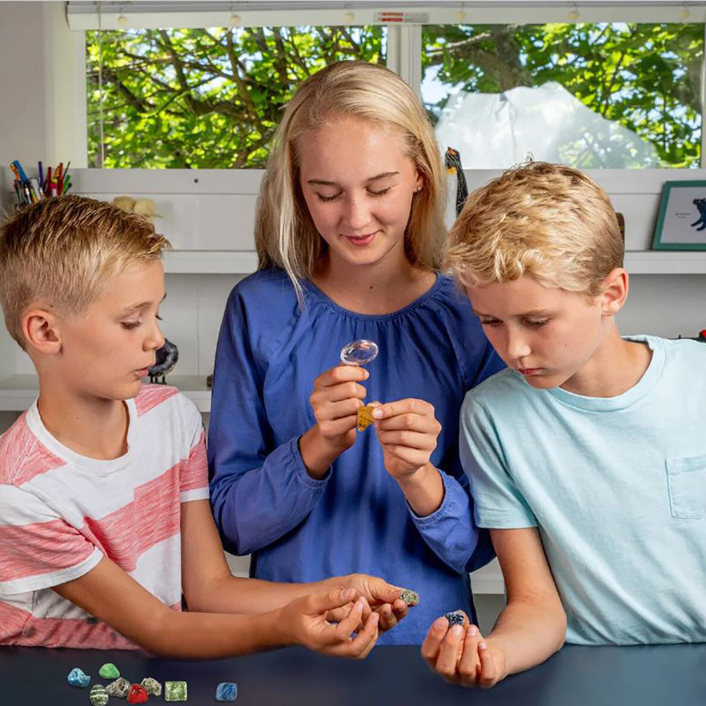 National Geographic, Startsett for steiner og mineraler