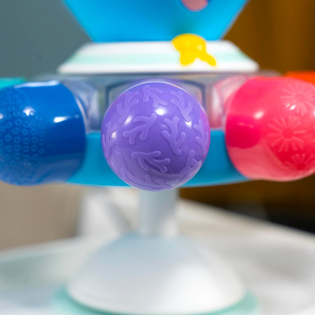 Baby Einstein Babylegktøy, "Lys & Drej" - Opus