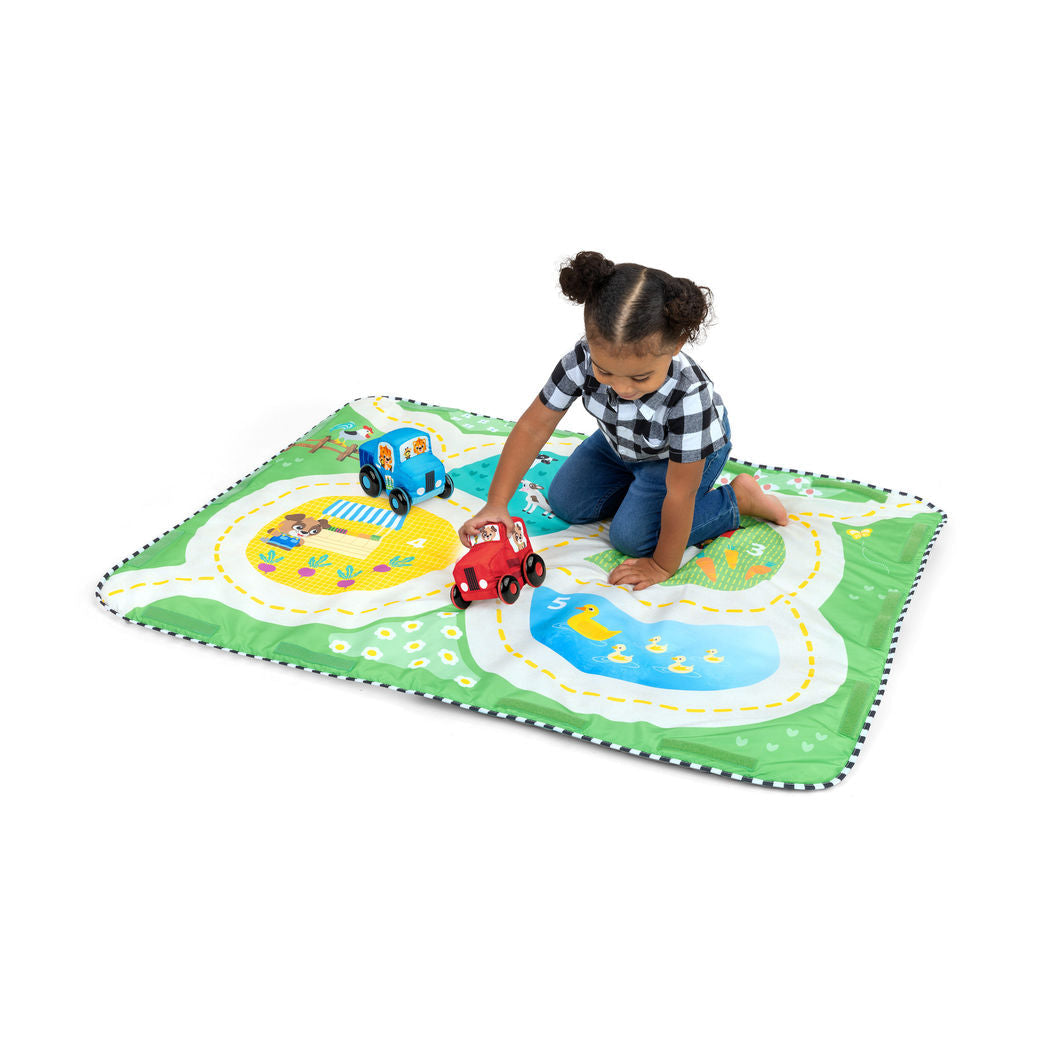 BABY Einstein Busy Barnyard™ multifunksjonelt aktivitetsteppe