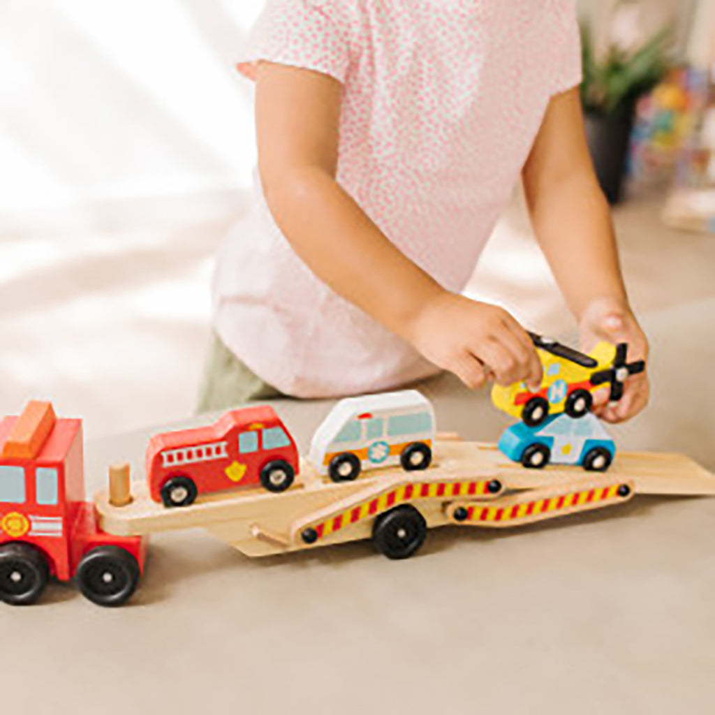 Melissa & Doug Treleker Biler, Bergingskjøretøy Biltransportør