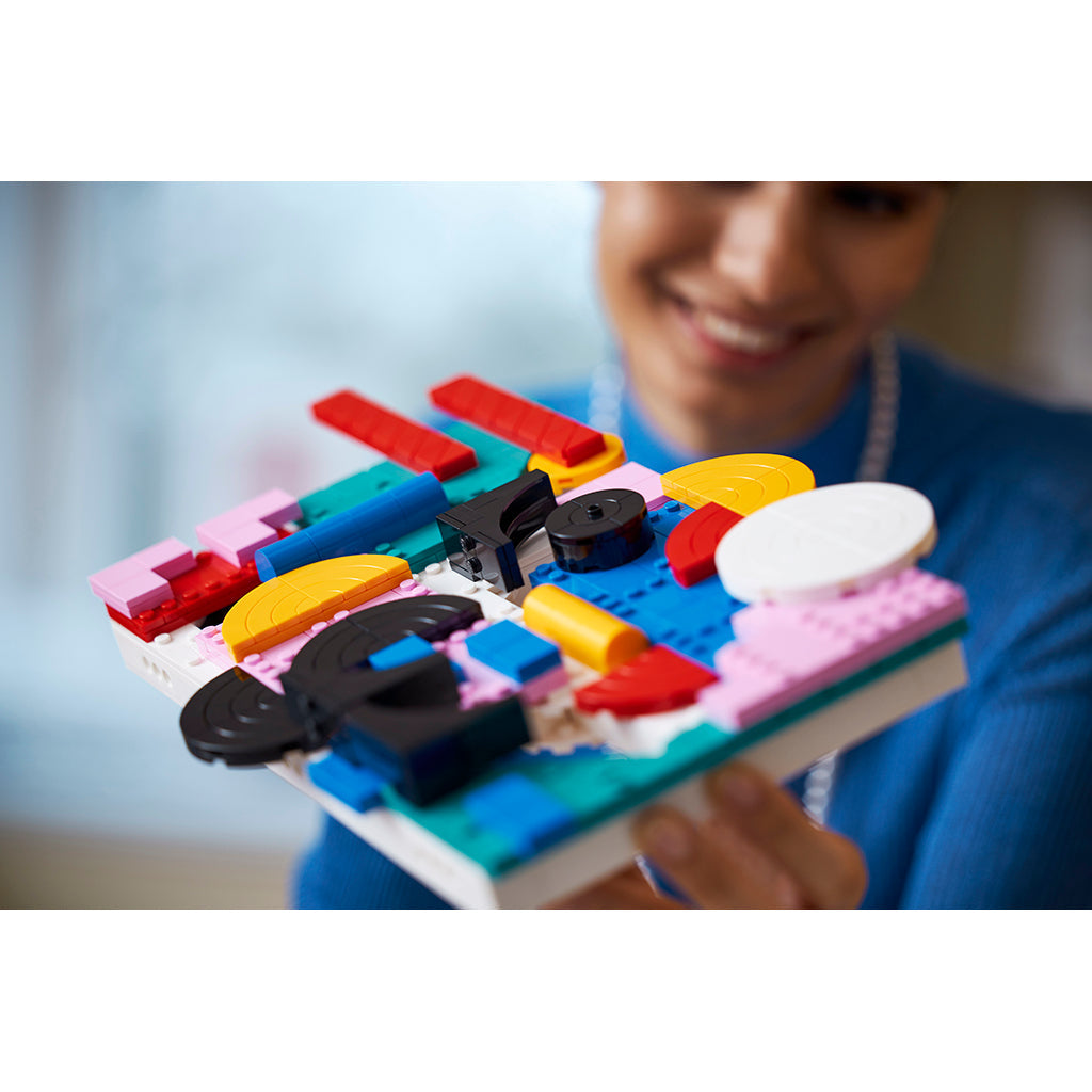 LEGO® Art, Moderne kunst