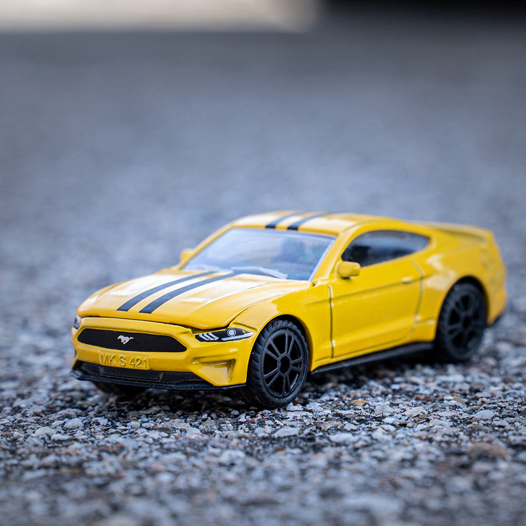 Siku Lekebil, Ford Mustang GT - 7,8 x 9,7 cm