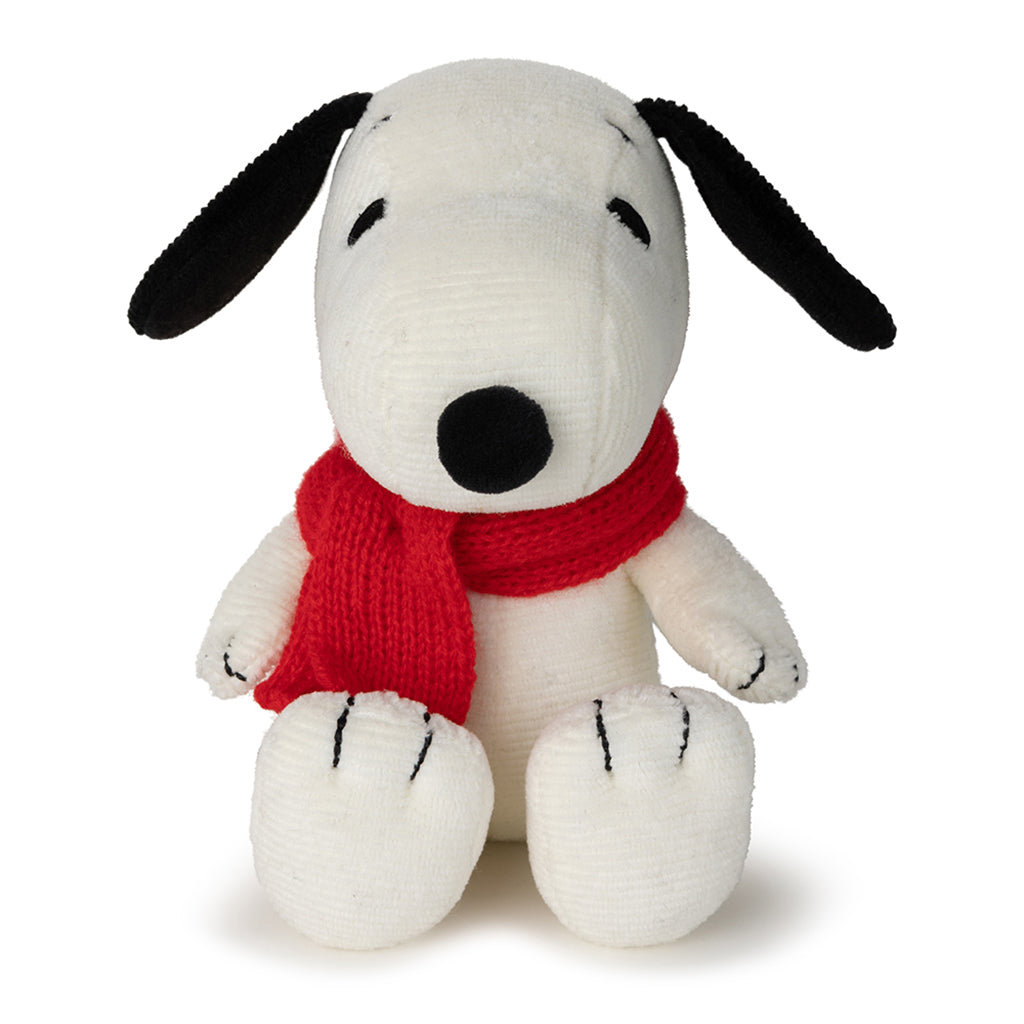 Snoopy bamse med tørkle, 17 cm – Nuser bamse