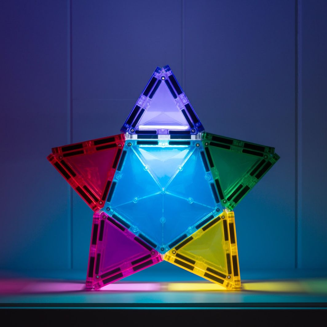 Connetix Light Star Pack, Magnetisk byggesett med 28 deler