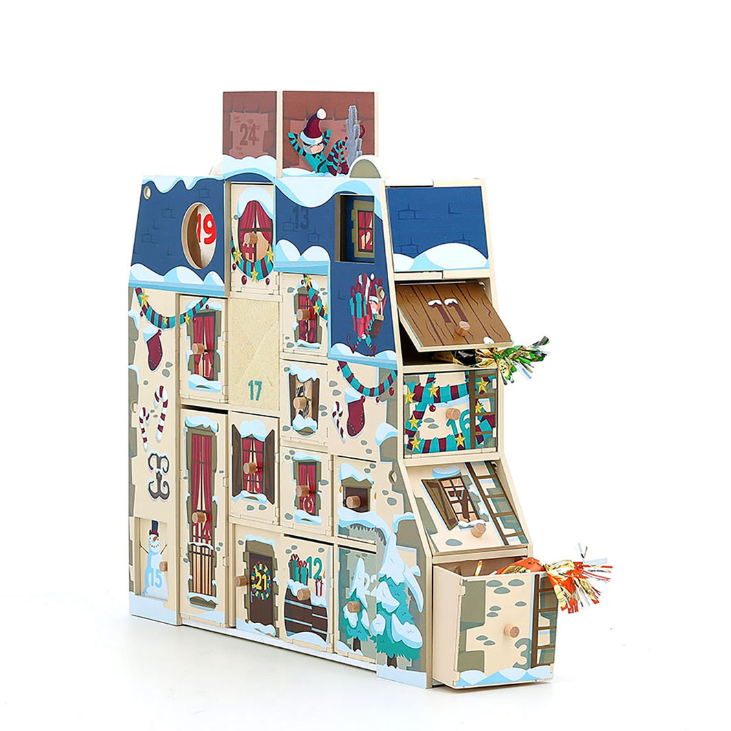 Vilac Adventskalender, Adventshus med 24 rom
