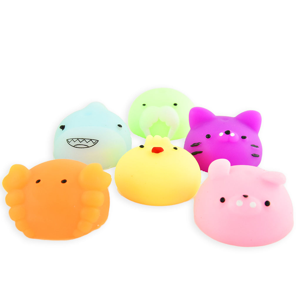 Farverige Squishy fidget legetøj i form af dyr. Krabbe, haj, kylling, kat og gris