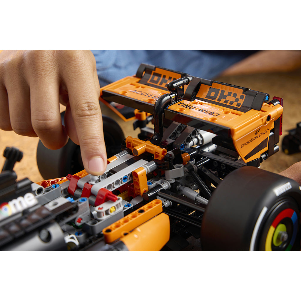 LEGO® Technic McLaren MCL39 F1®-bil