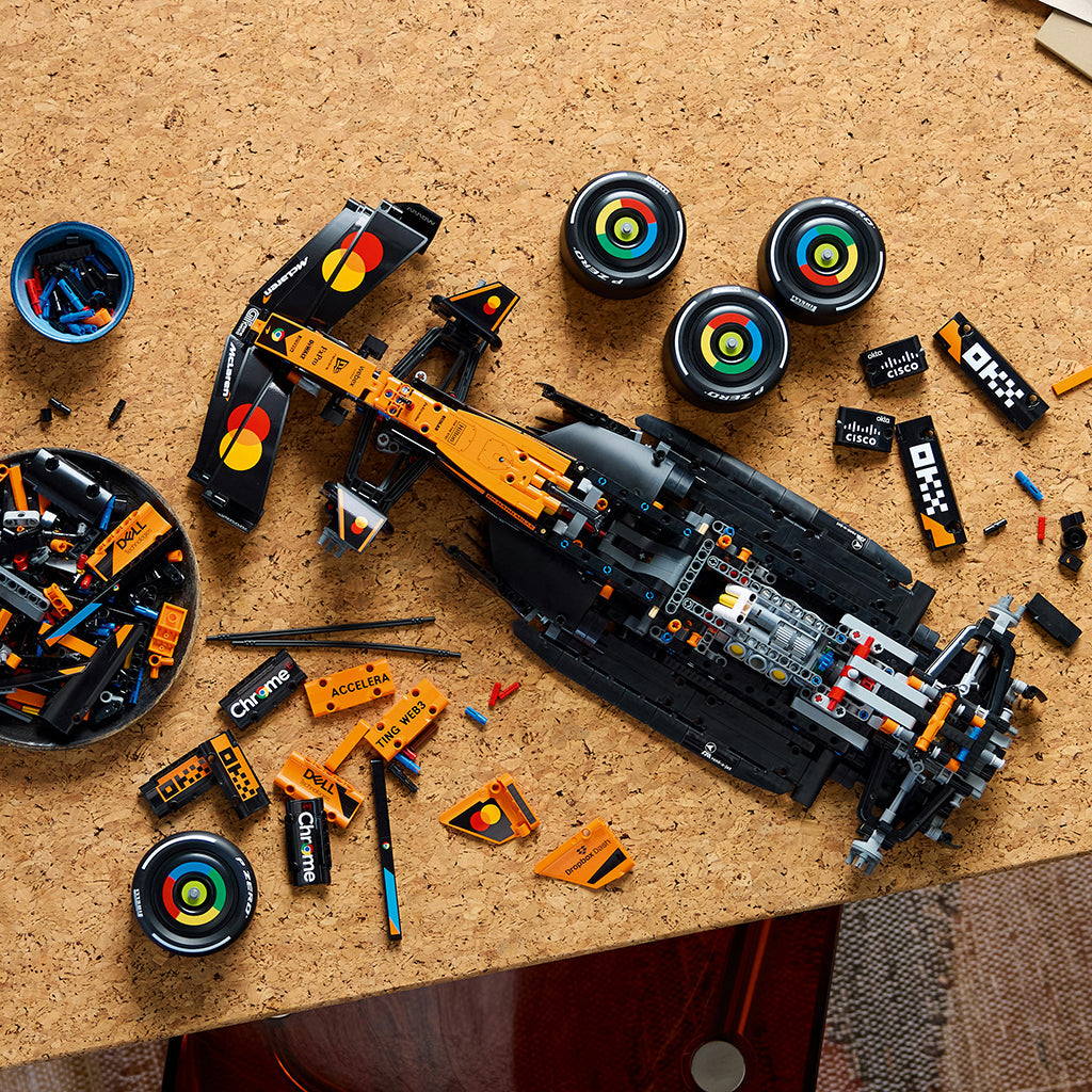 LEGO® Technic McLaren MCL39 F1®-bil