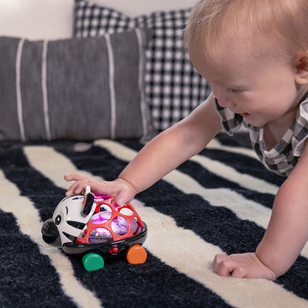 BABY Einstein babyleketøy, Zen Oball kjøretøy