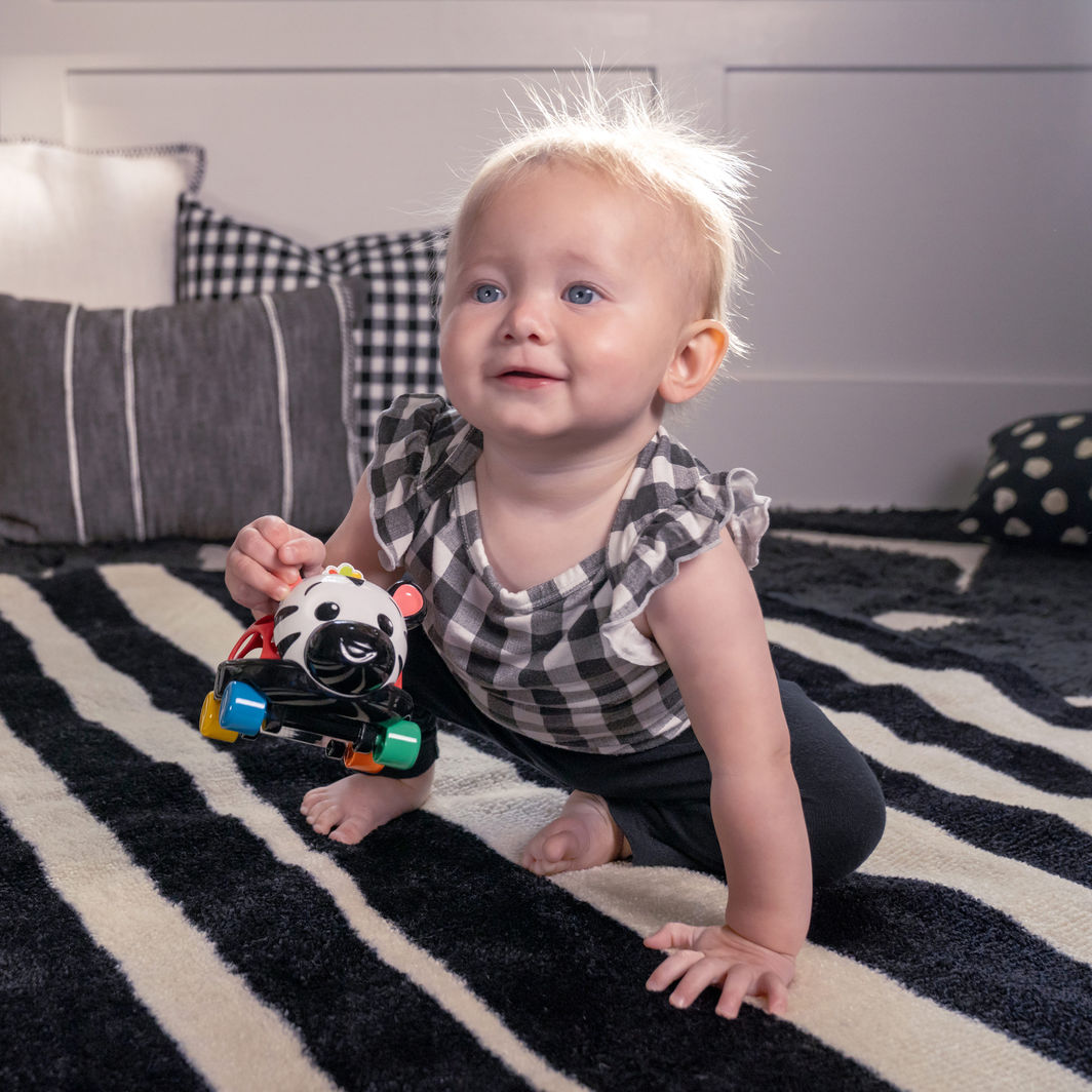 BABY Einstein babyleketøy, Zen Oball kjøretøy