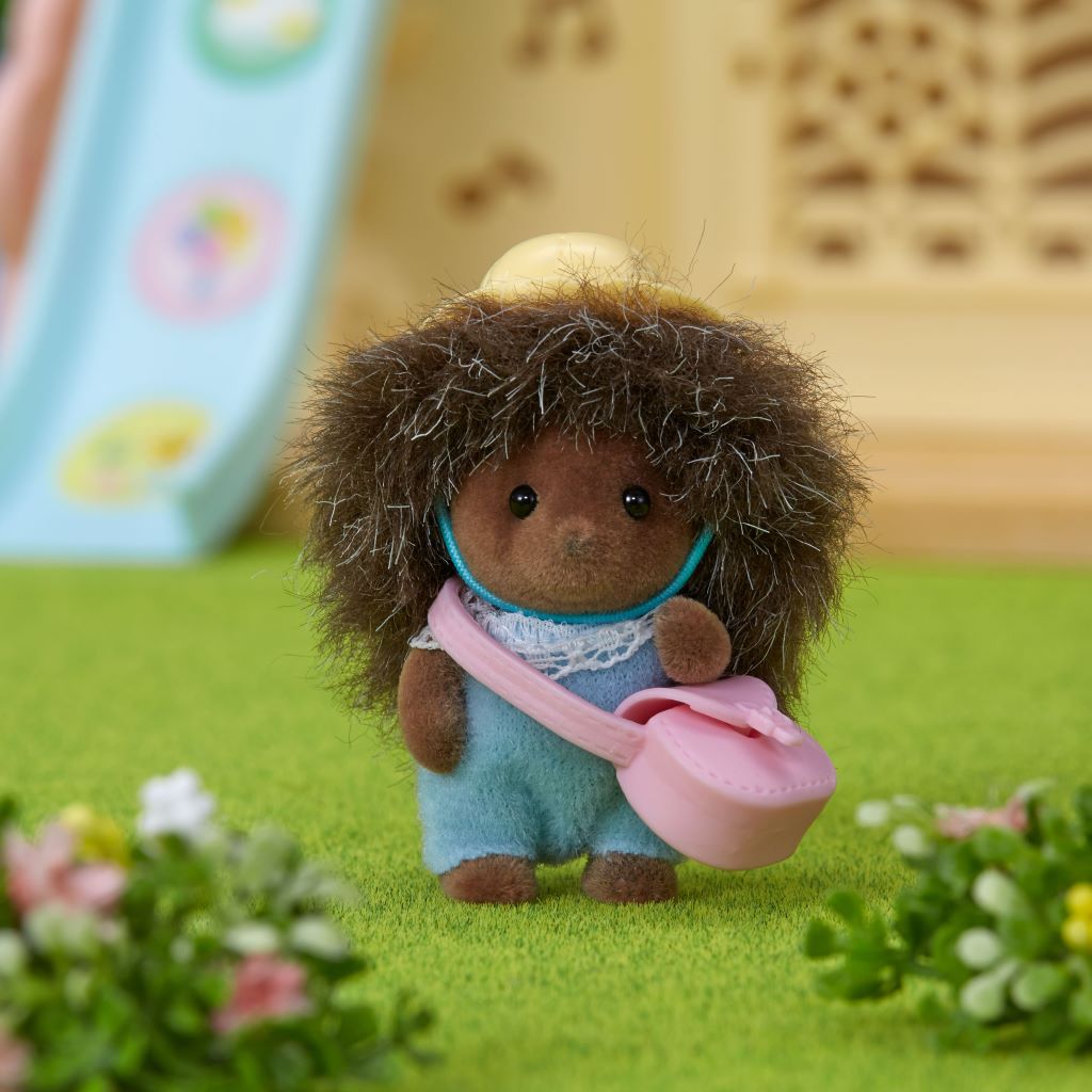 Sylvanian Families, Pindsvin-babyen Bilberry