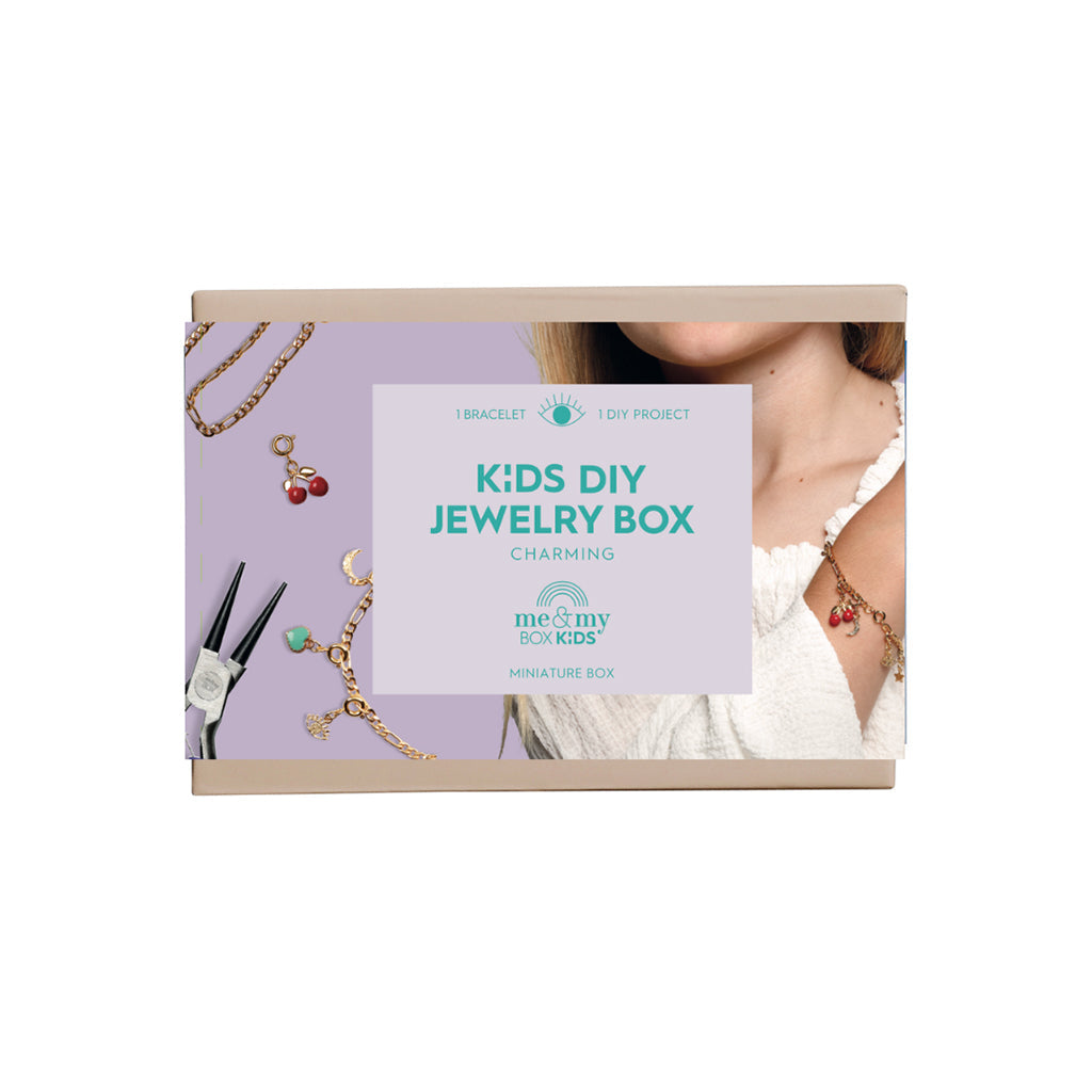 Me & My Box, Charming Box