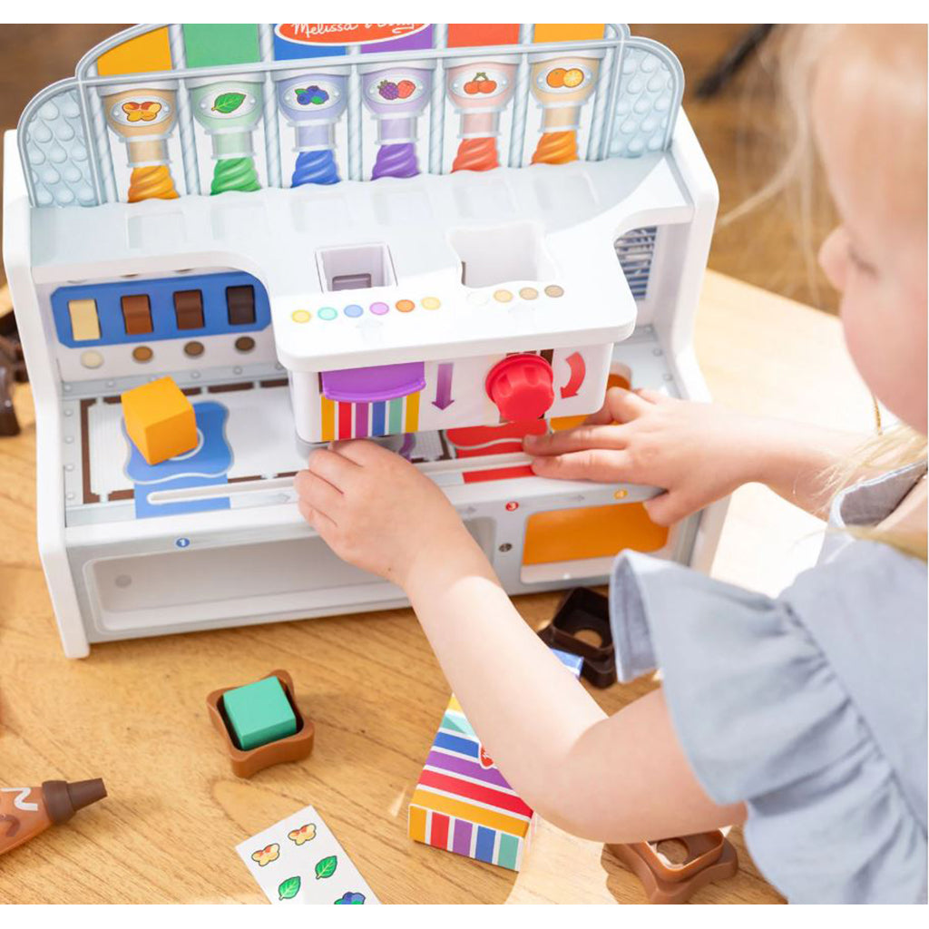 Melissa & Doug lekemat i tre, Sjokoladefabrikk