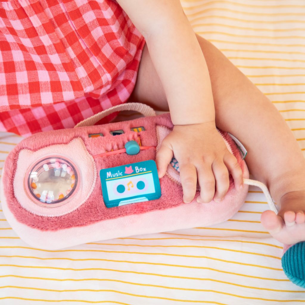 Lilliputiens, Jeanne aktivitetsradio med lyd til baby