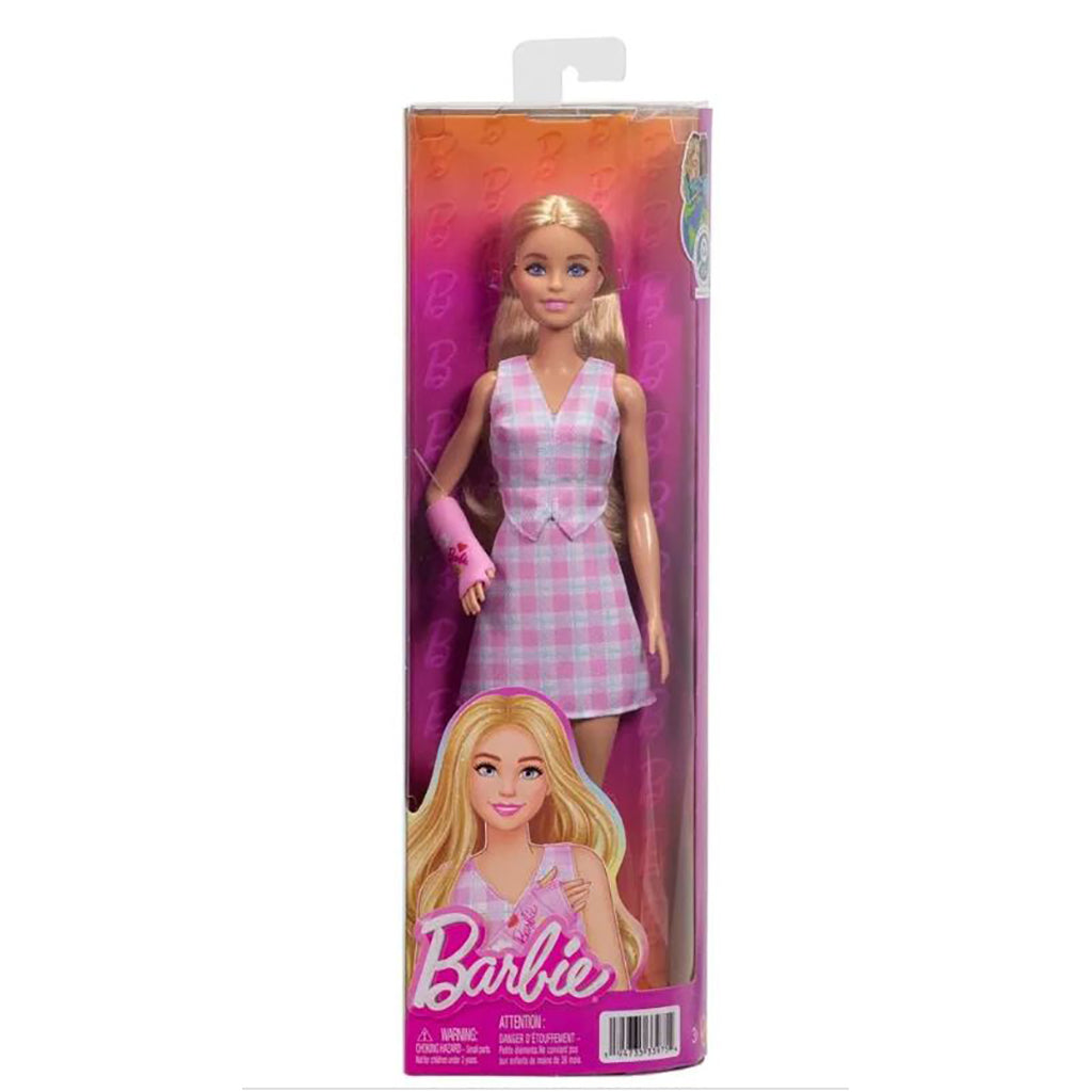 Barbie Fashionista dukke, armbind, rutete vest og skjørt