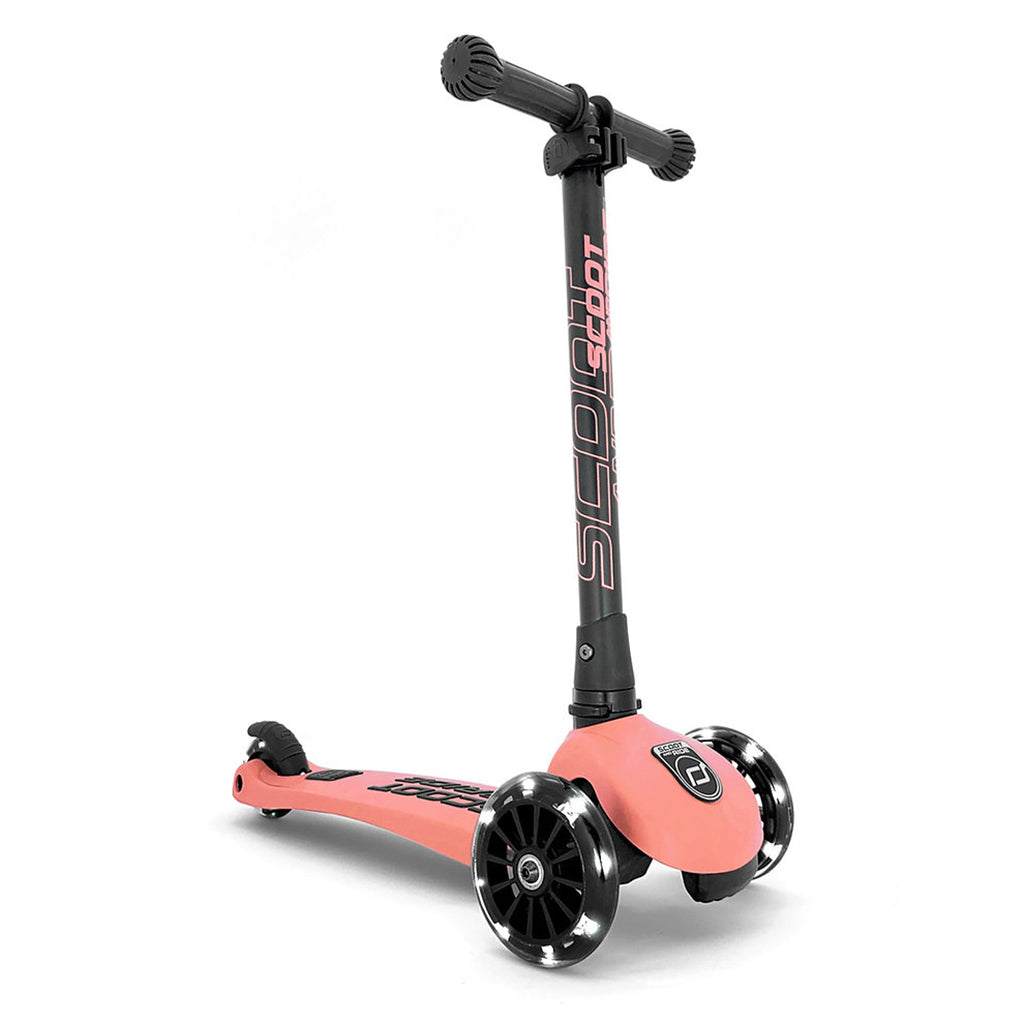 Scoot and Ride Highway Kick 3 løbehjul LED Peach i fuldt billede
