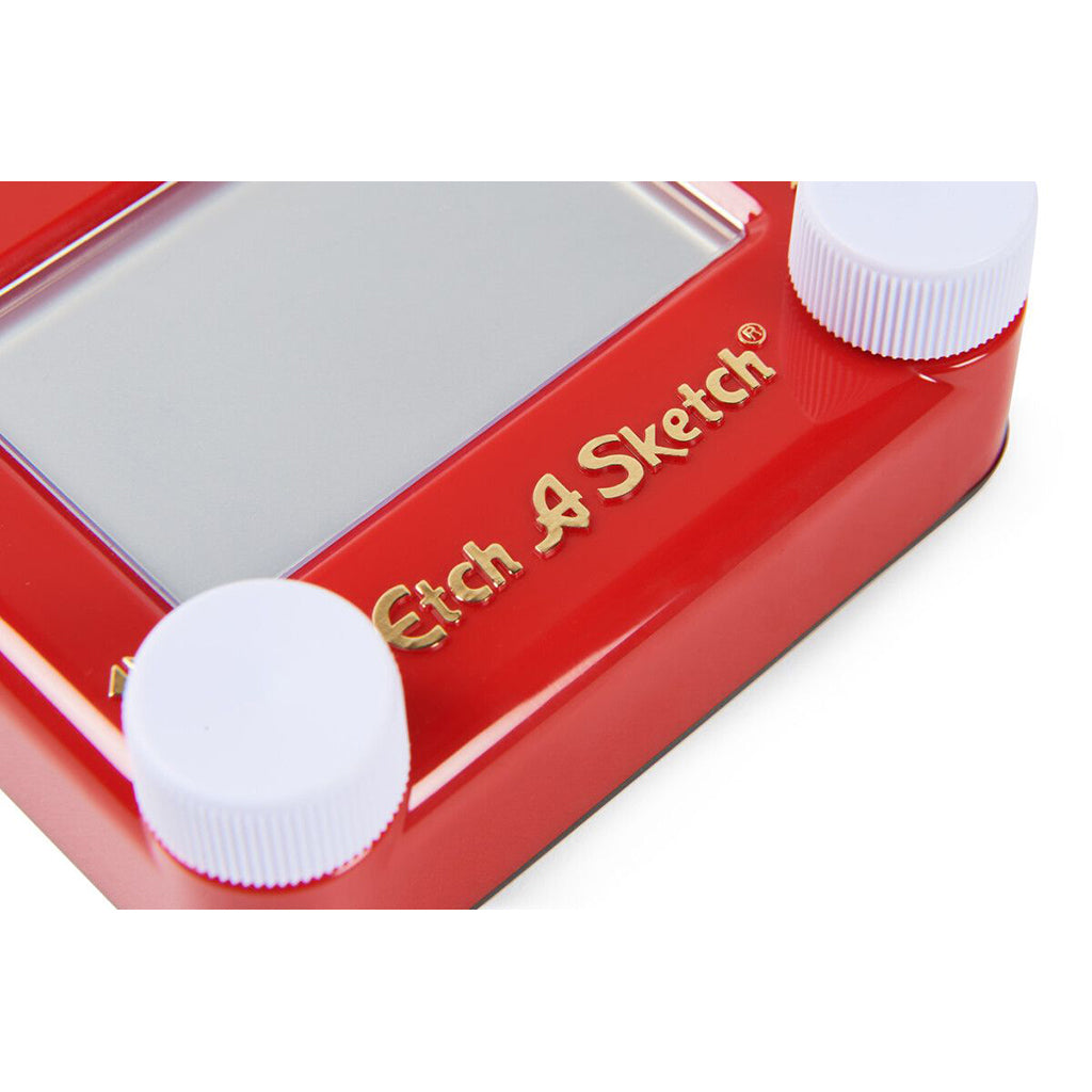 Etch A Sketch, Lommestørrelse, Magnetisk tegnebrett