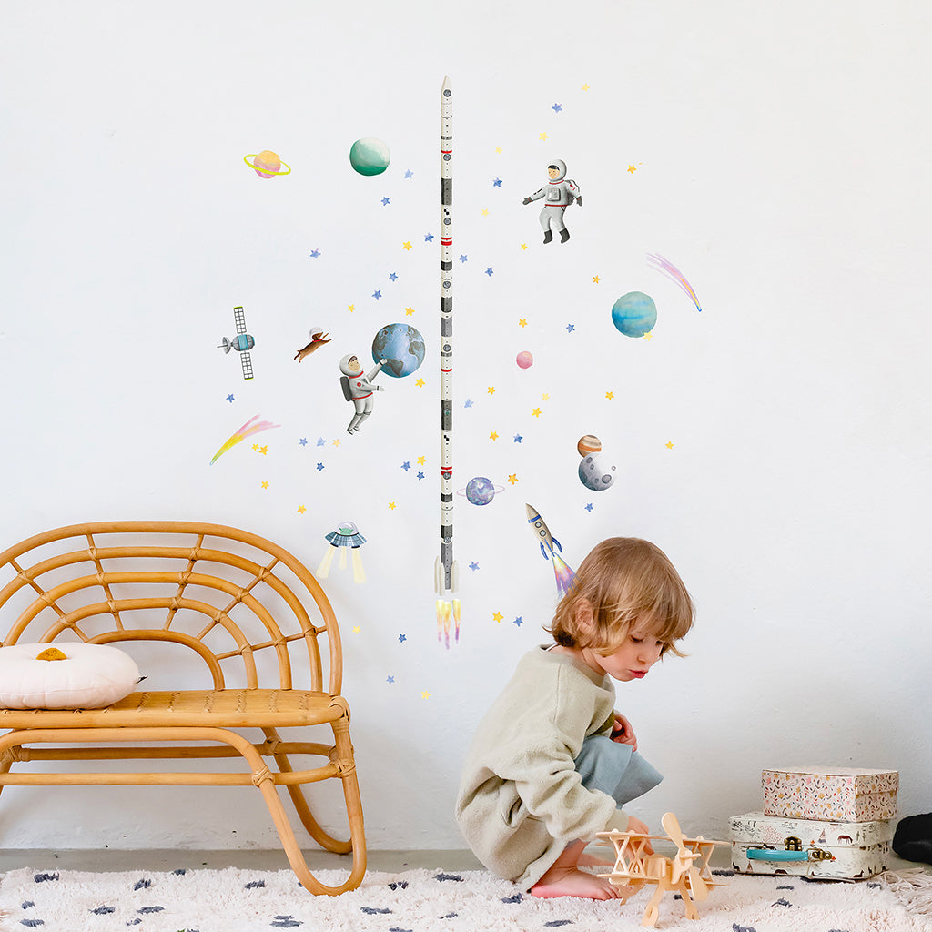 Mimi Lou wallsticker, høydemåler - Space