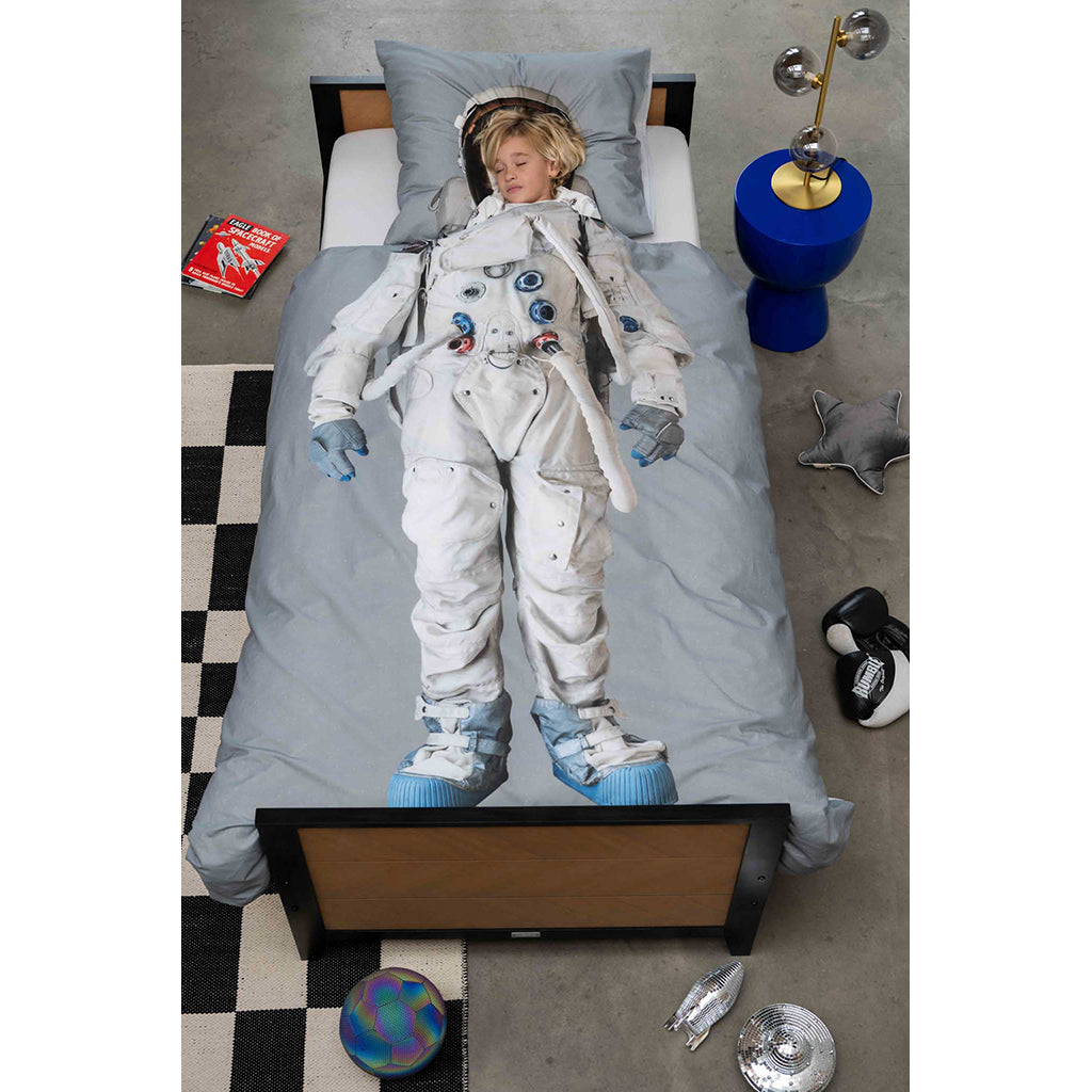 Snurk økologisk sengetøy til voksne – Astronaut grey space