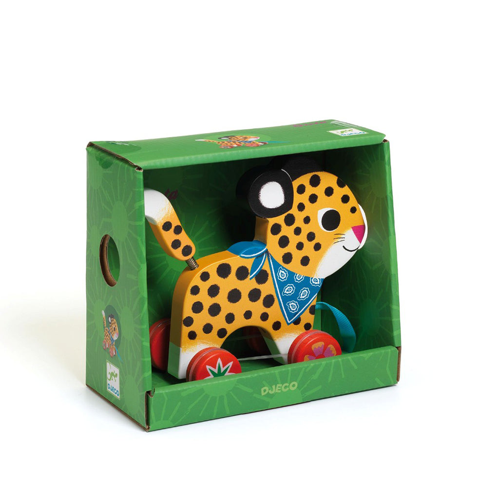 Djeco trekkdyr i tre, Leoparden Greta