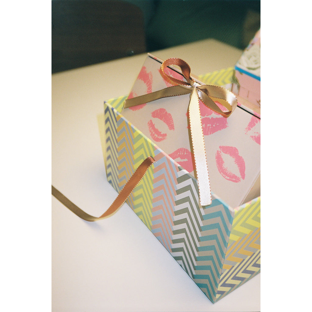Daisy Boxes, Medium Box - Striper multi