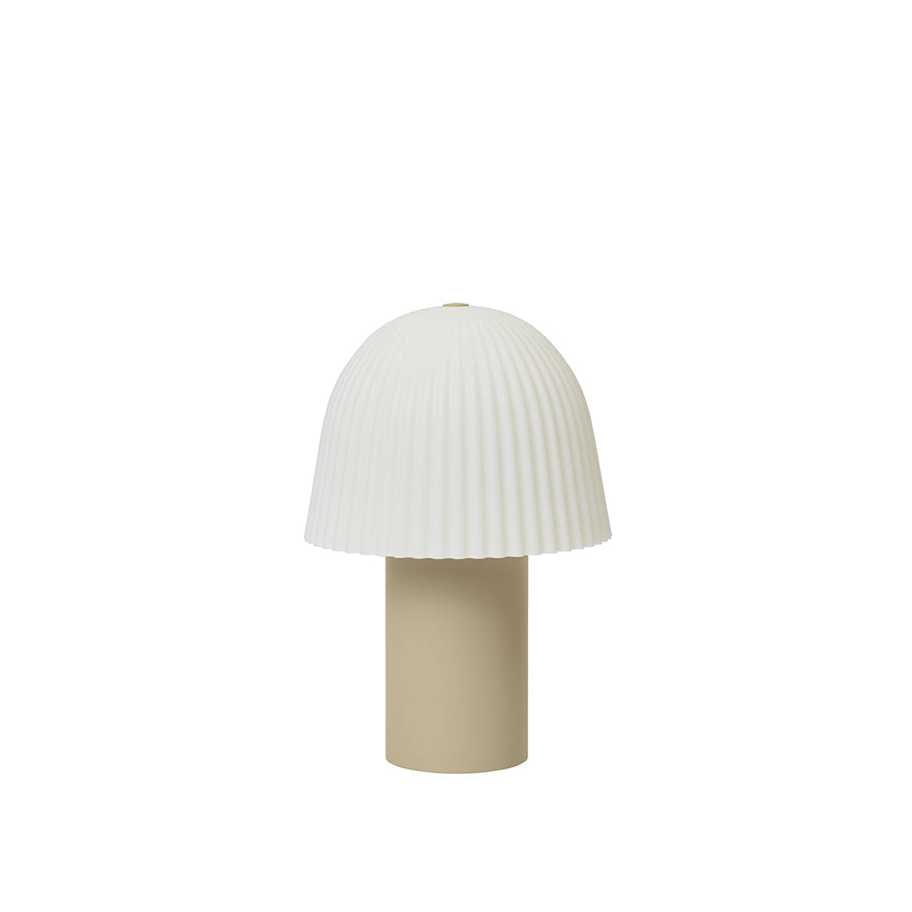 Ferm Living Frill bærbar lampe i cashmere hvid