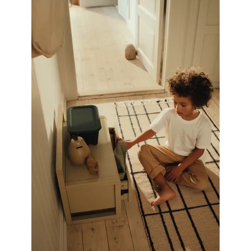 ferm Living barnebenk med oppbevaringsplass, Little Architect storage bench - Cashmere