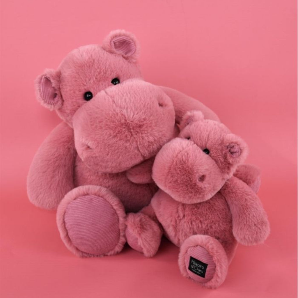 Flodhest-bamse med denimjakke, Histoire D&