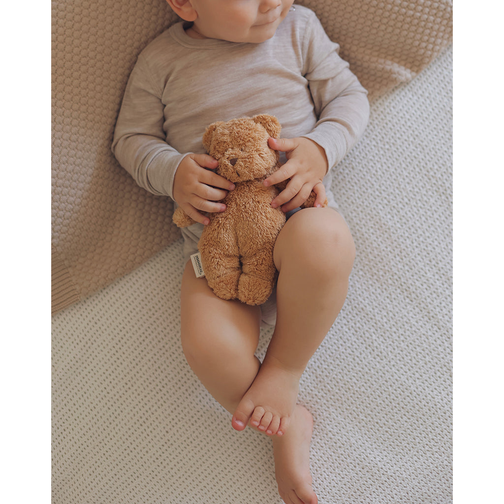 Moonie 2.0, økologisk Humming kanin med pink noise og lampe - Cappuccino