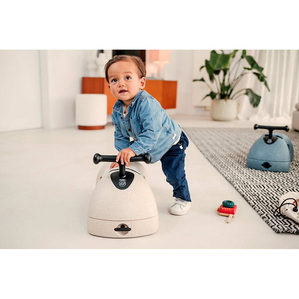 Scoot and Ride My first babywalker & ride-on, 3-i-1 sparkesykkel - Sand