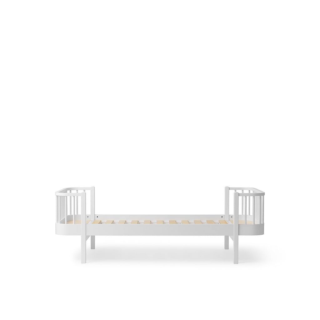 Oliver Furniture, Wood Original seng, hvid modelbillede