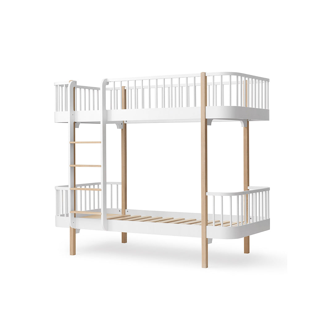 Oliver Furniture, Wood Original, køyeseng - Hvit/eik m. stige i front