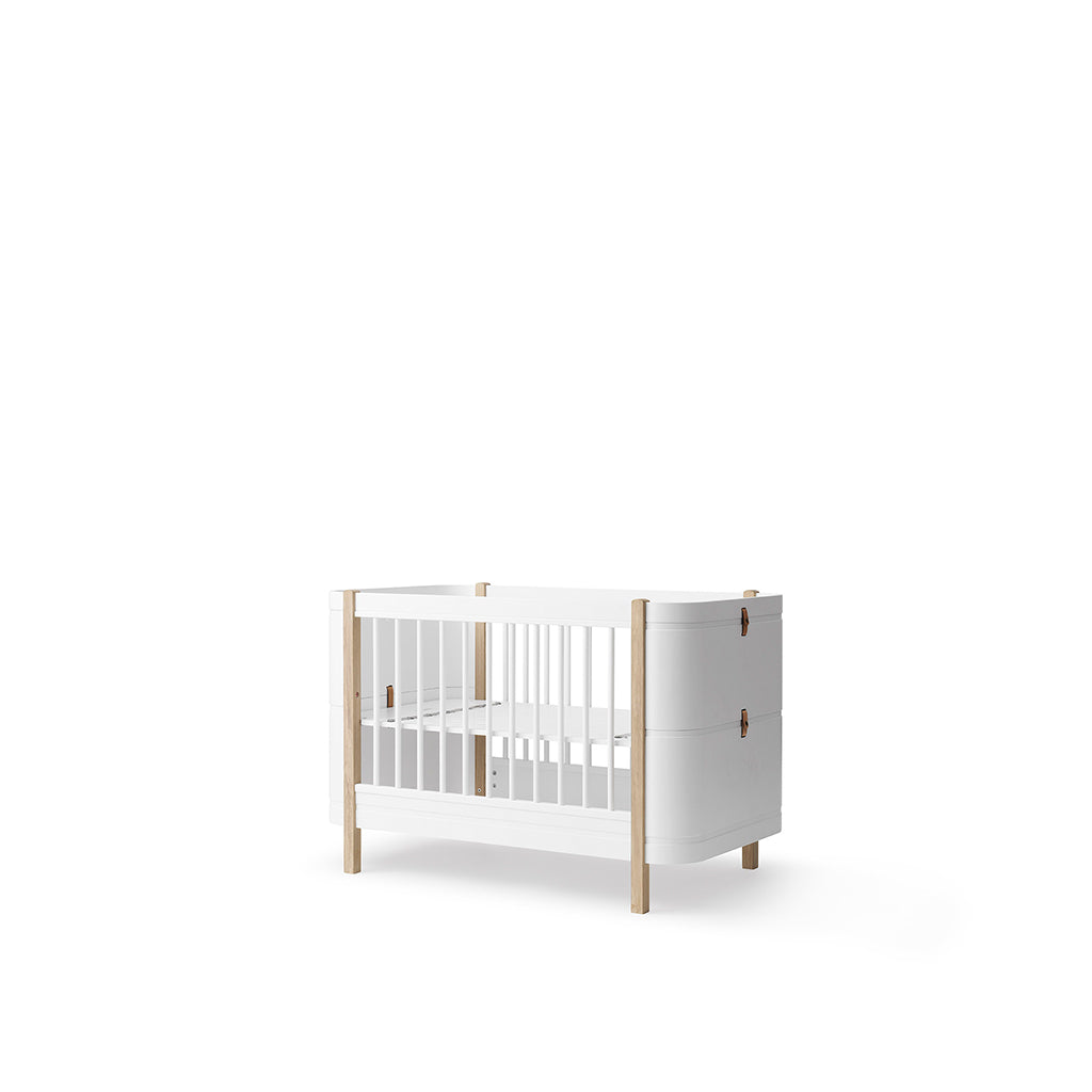 Oliver Furniture, Wood Mini+ sprinkelseng eksl. junior kit - hvit/eik