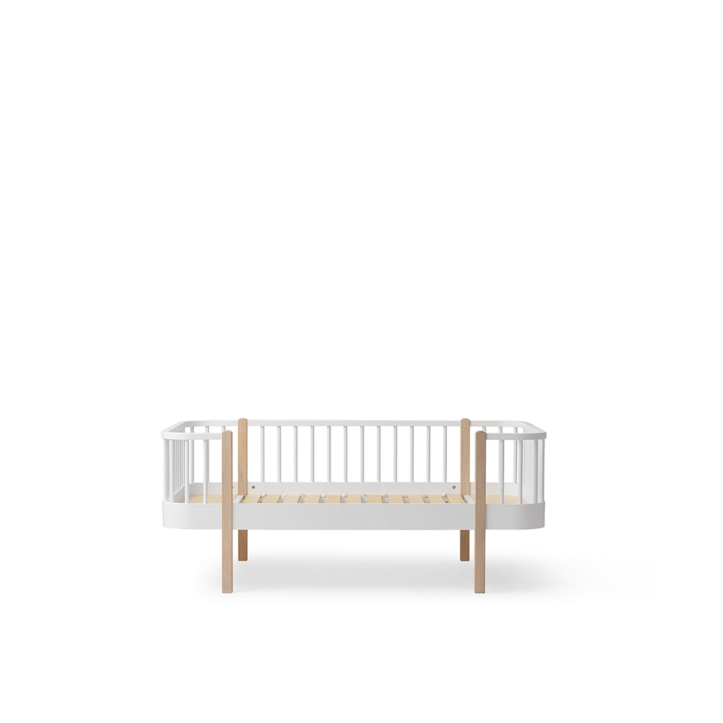 Oliver Furniture, Wood Original, juniorsovesofa - Hvit/eik