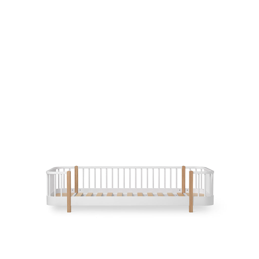 Oliver Furniture, Wood Original husseng - Hvit/eik