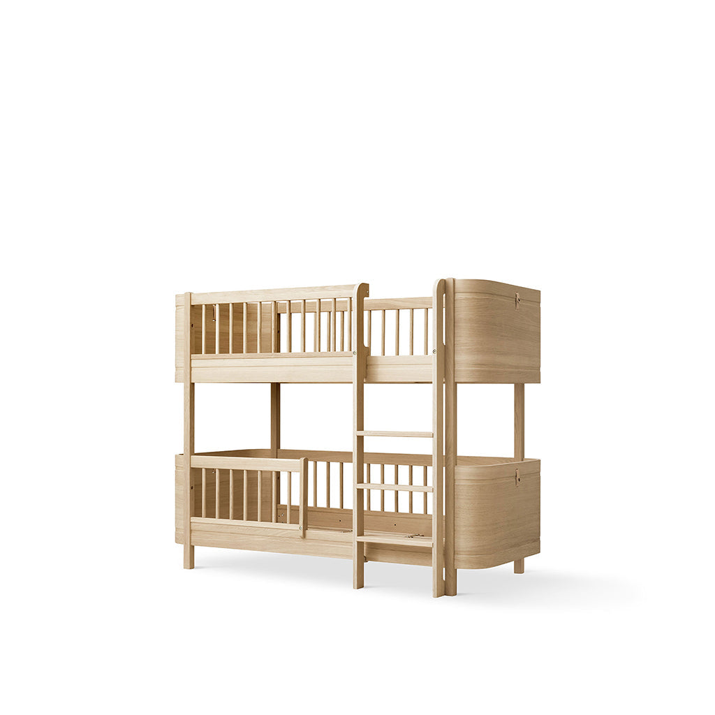 Oliver Furniture, Wood Mini+ halvhøy køyeseng – Eik