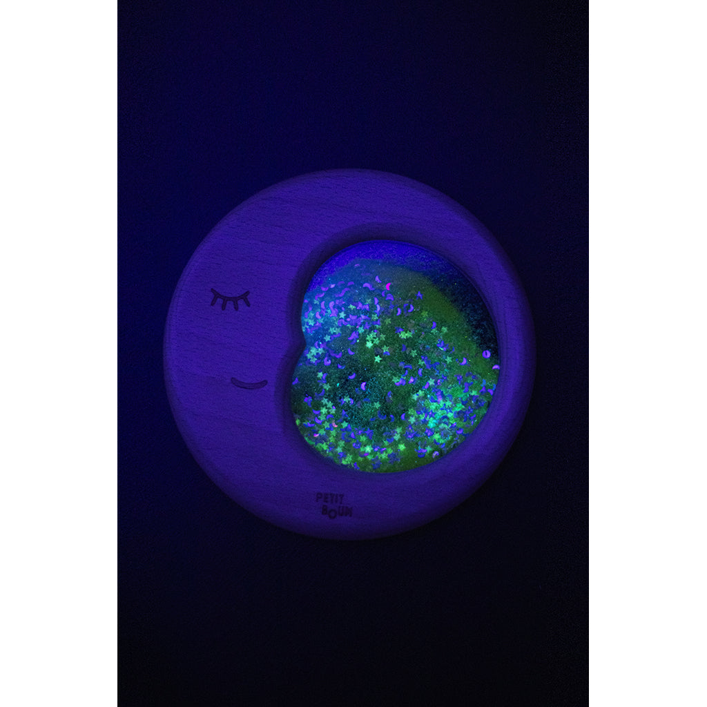 Petit Boum sanseleketøy, tremåne med flytende væske og glitter - Sensory moon
