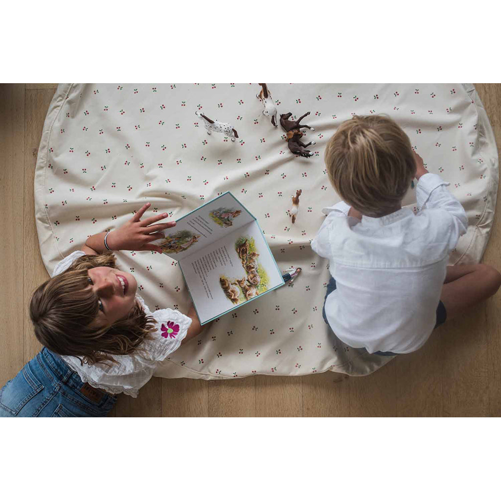 Play&Go To-i-én teppe, Cherry Cherry