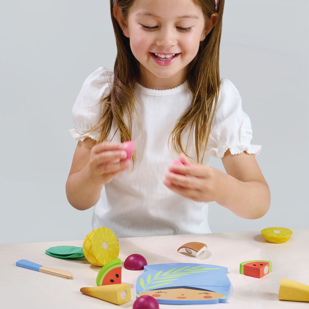 Tender Leaf, Lekemat - Skjærebrett med tropisk frukt