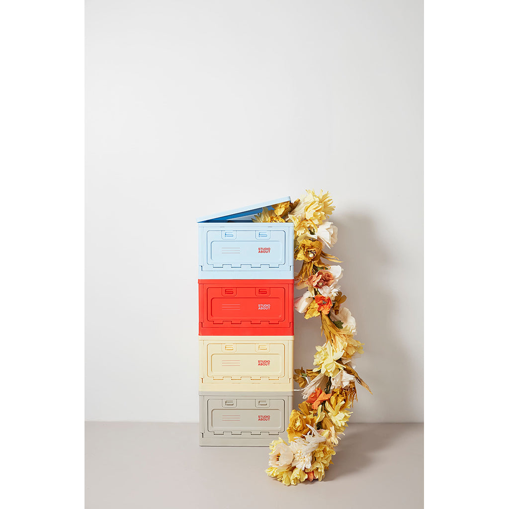 Studio About, Box medium – Red
