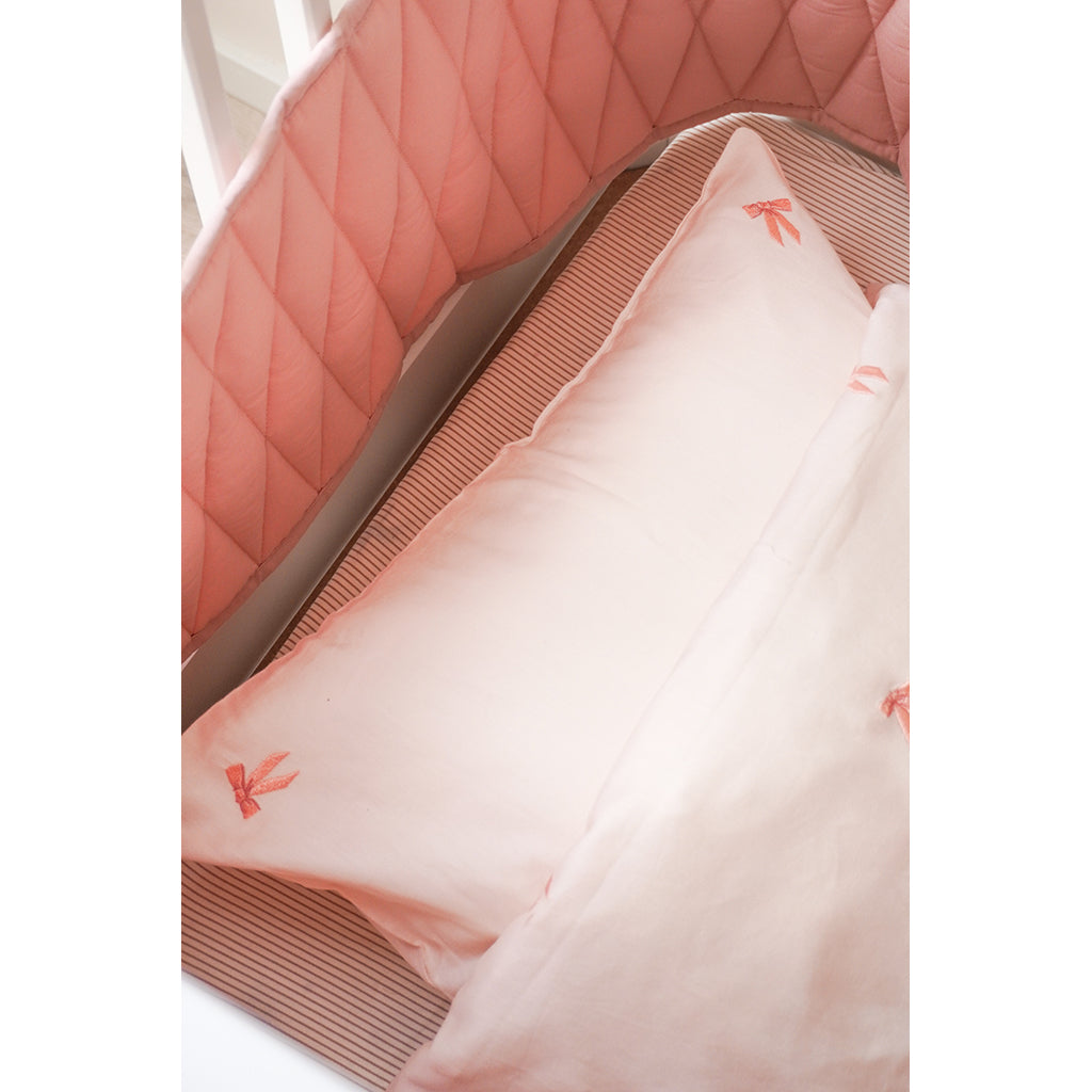 Cam Cam sengerand, OCS, Harlequin broderi – Blossom pink