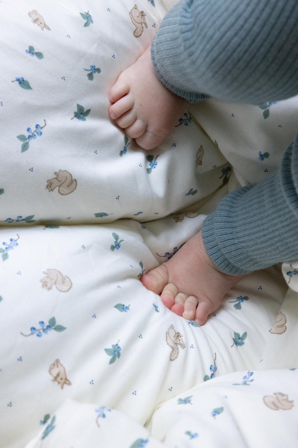 Cam Cam babysengetøj, Økologisk - Blueberries